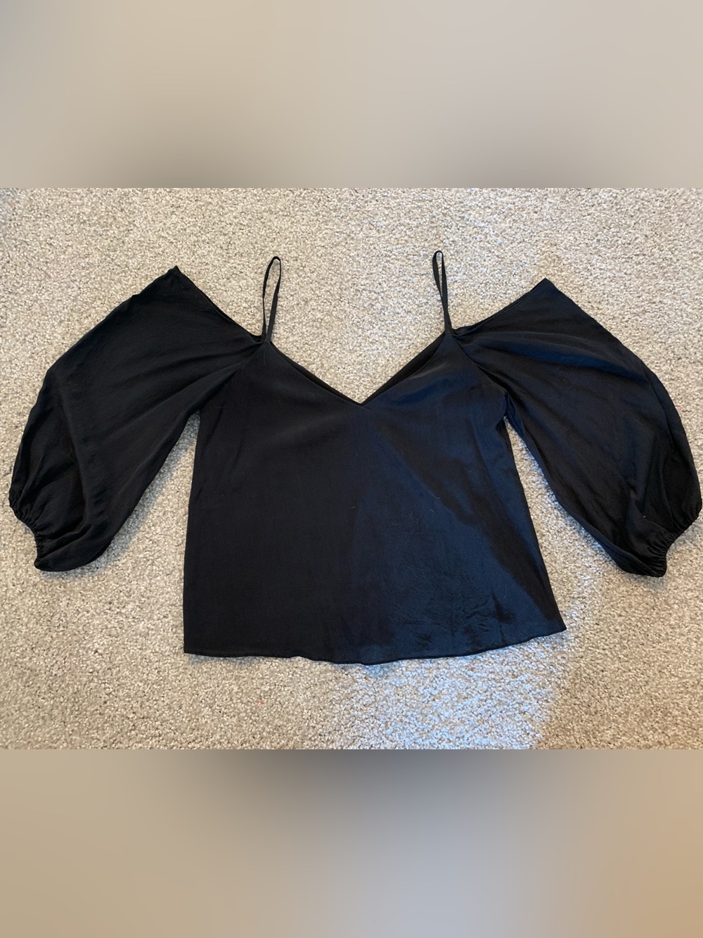 Cold-Shoulder Silk Cami Top in Black